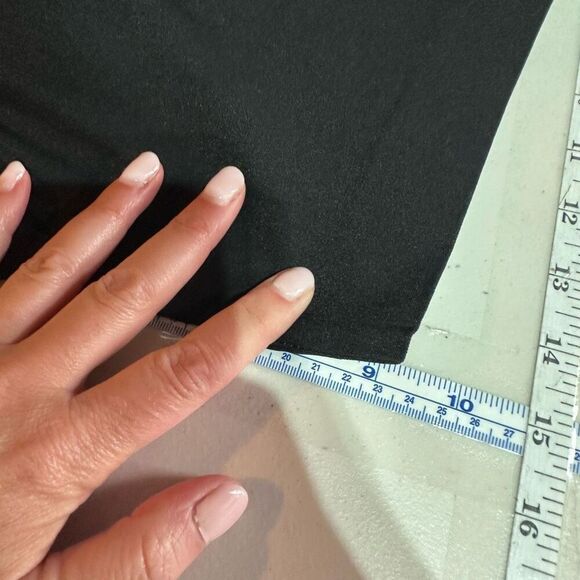 Chico's Flat Front Black Bermuda Utility Shorts Size 18 Size 3 Size XL Trouser - Picture 8 of 9